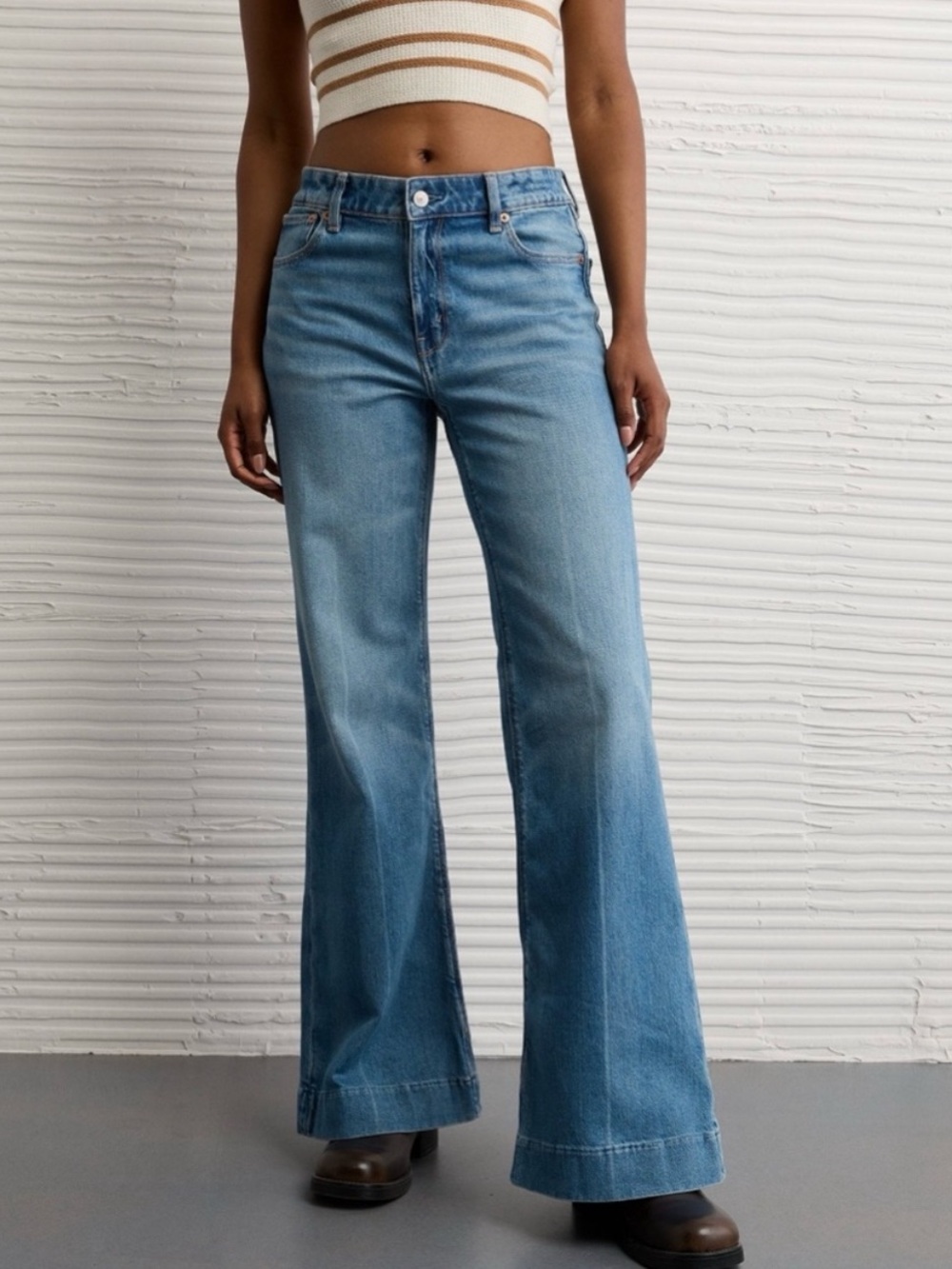 American Eagle AE Stretch High-Waisted Flare Jeans Size 12 Classic Medium
